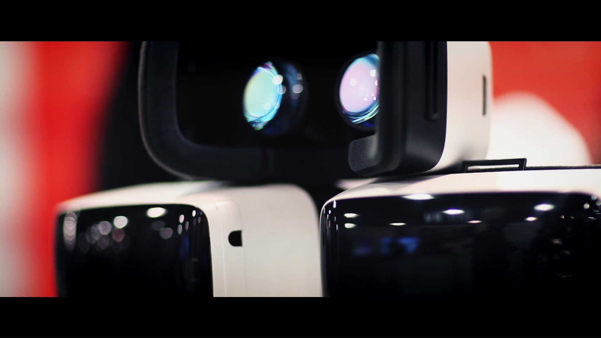 Moving gallery image